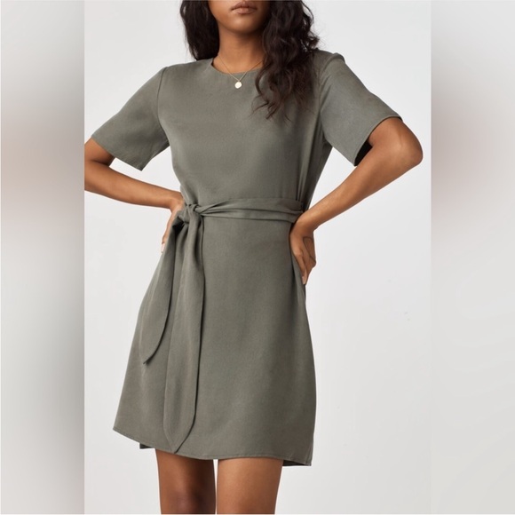 Vetta green wrap short dress - Picture 2 of 7